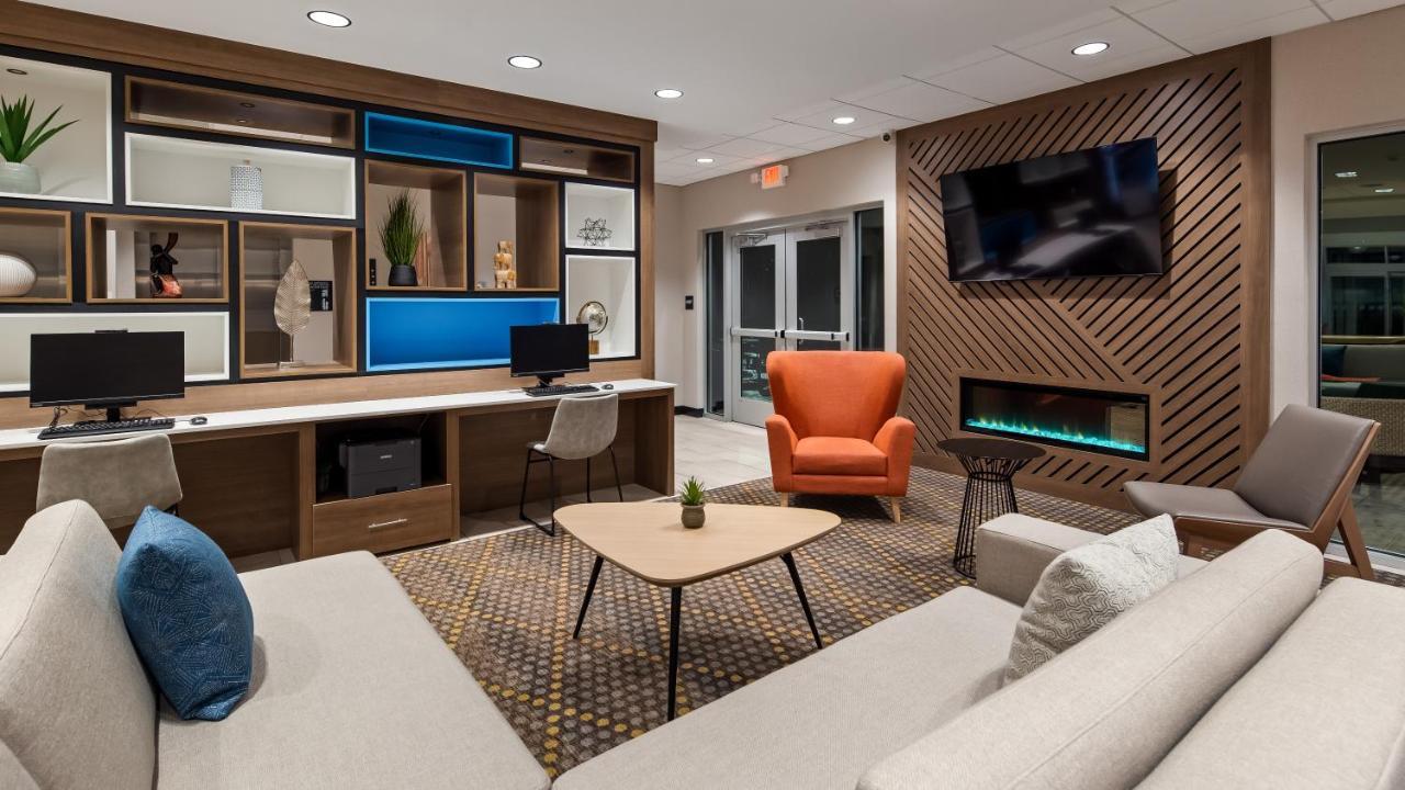 Holiday Inn - Clarksville Northeast By Ihg Dış mekan fotoğraf